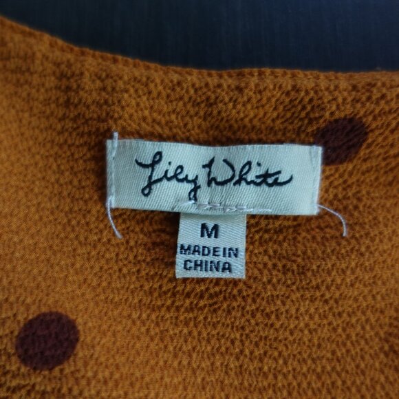 Lily White Blouse - Picture 3 of 4